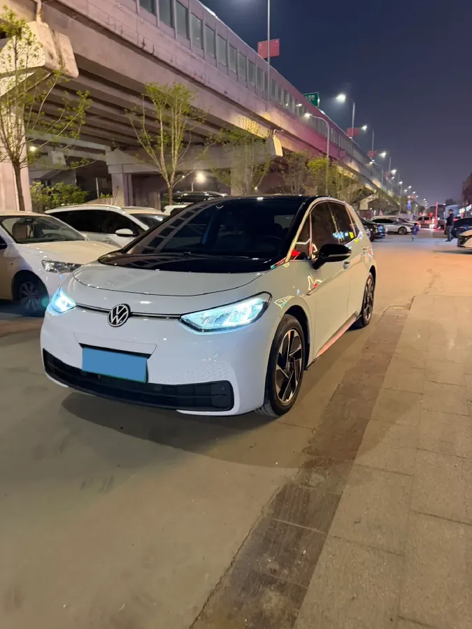 2023 Volkswagen ID.3 BEV 52.8KWH,autocango,china used car exporter,china ev exporter,chinese used car exporter,chinese used ev exporter