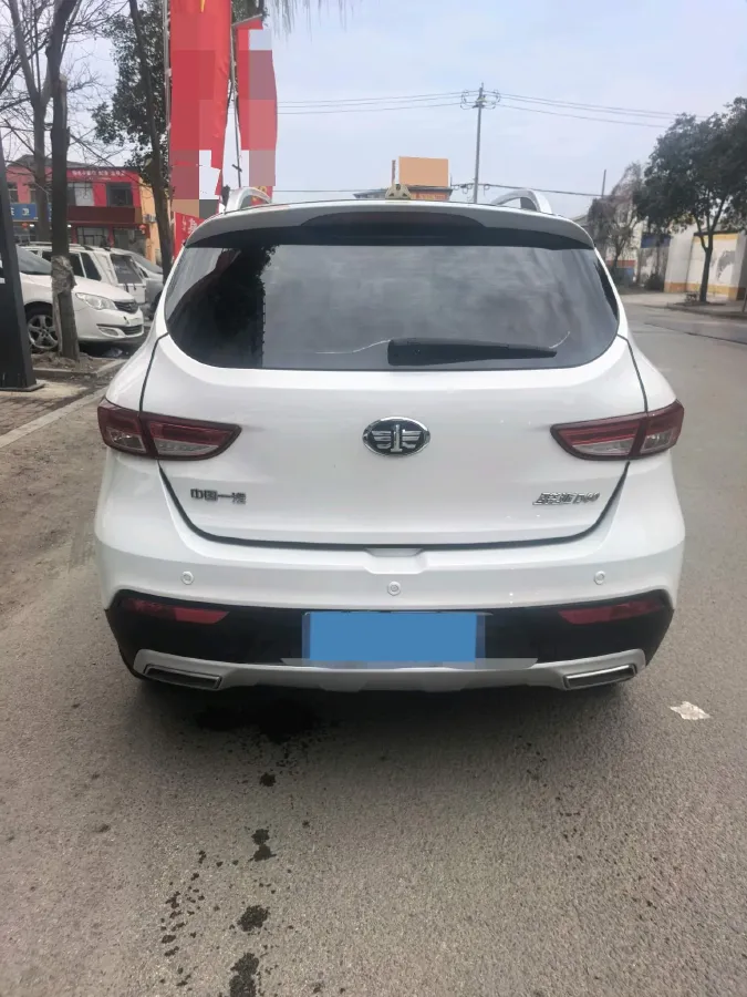 2017 FAW Jumpal D60 1.5L 113HP L4 5MT,autocango,china used car exporter,china ev exporter,chinese used car exporter,chinese used ev exporter