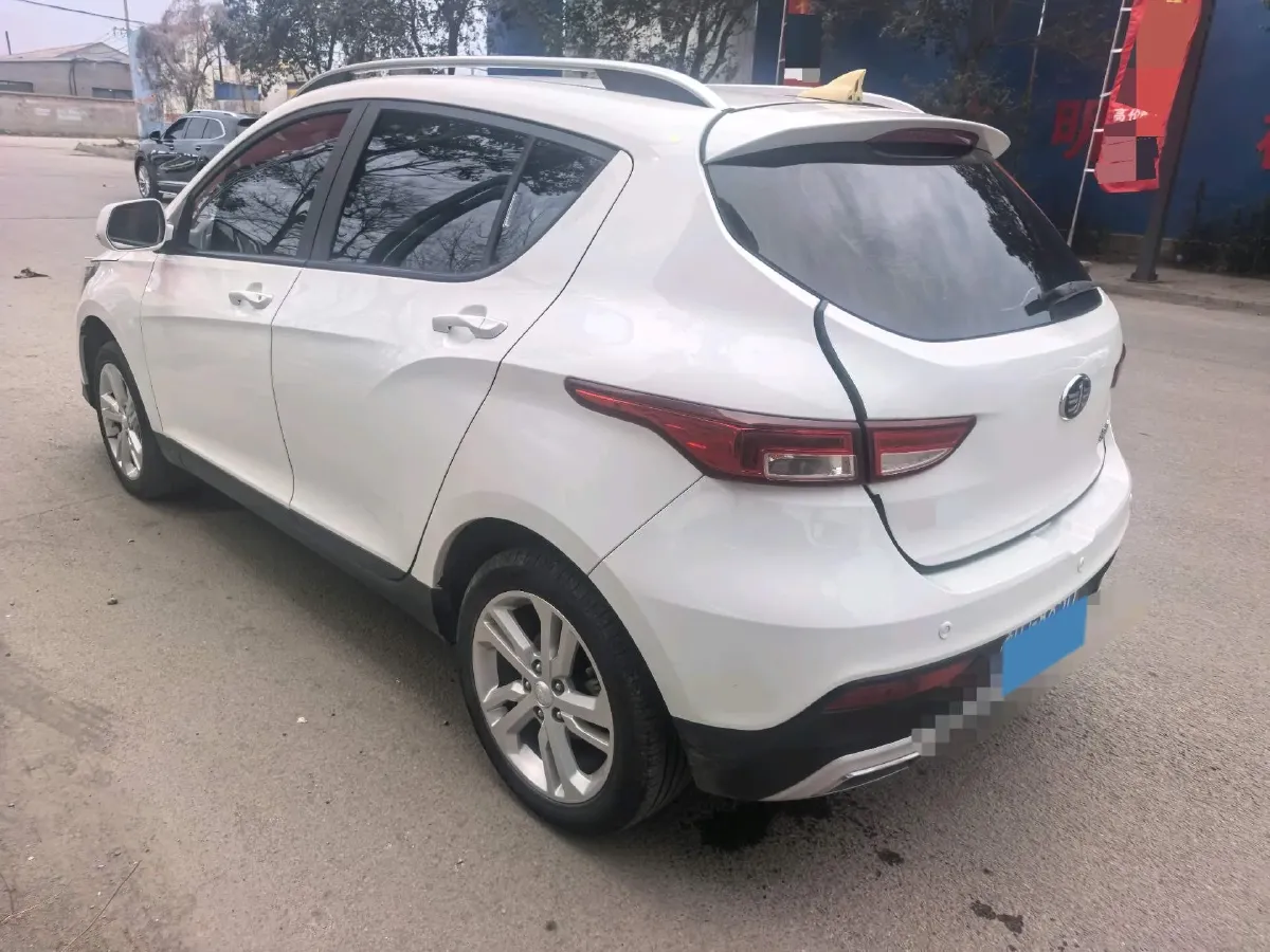 2017 FAW Jumpal D60 1.5L 113HP L4 5MT,autocango,china used car exporter,china ev exporter,chinese used car exporter,chinese used ev exporter