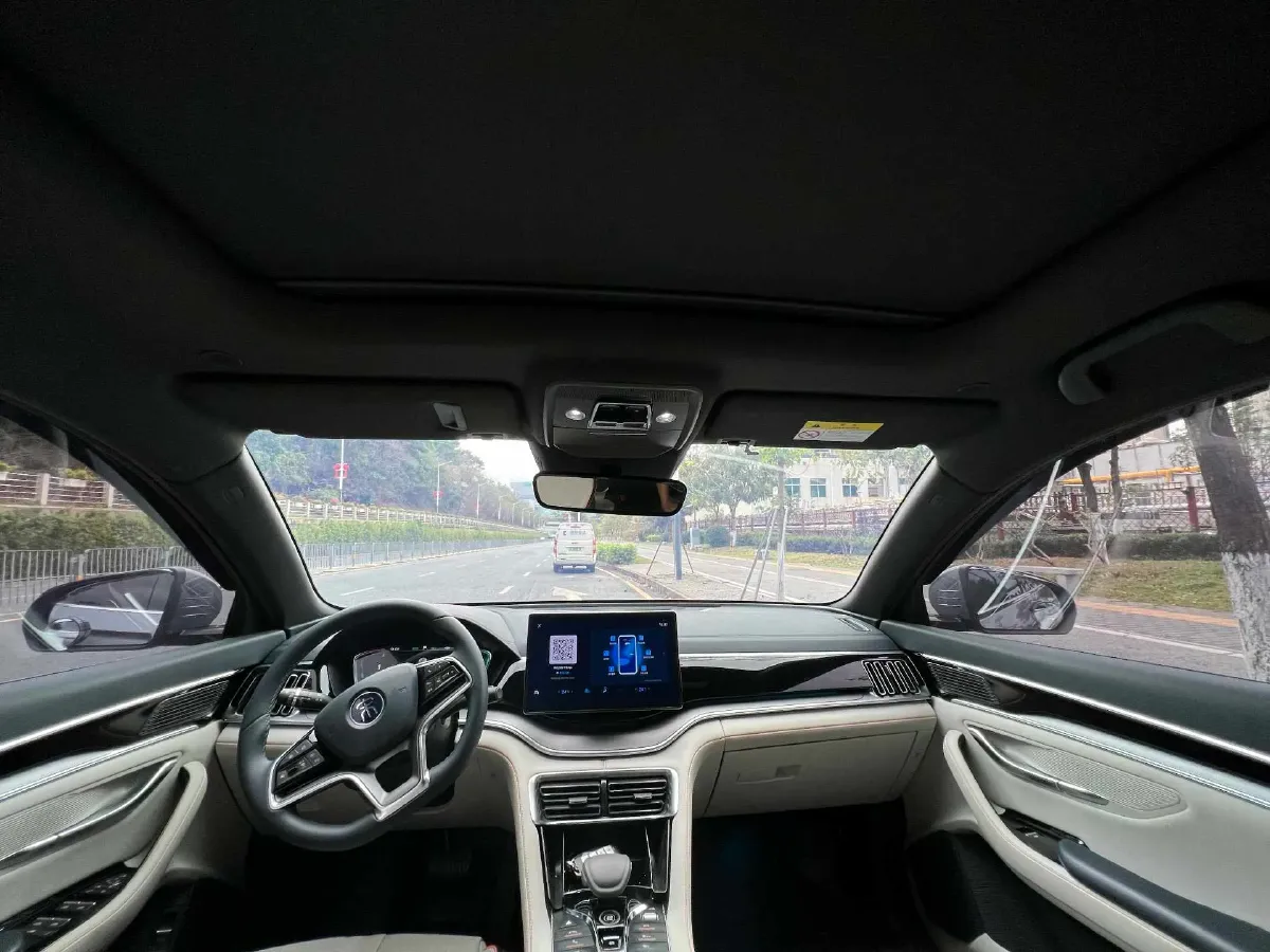 2022 Hyundai Tucson 2.0L 150HP L4 6AT Hybrid,autocango,china used car exporter,china ev exporter,chinese used car exporter,chinese used ev exporter