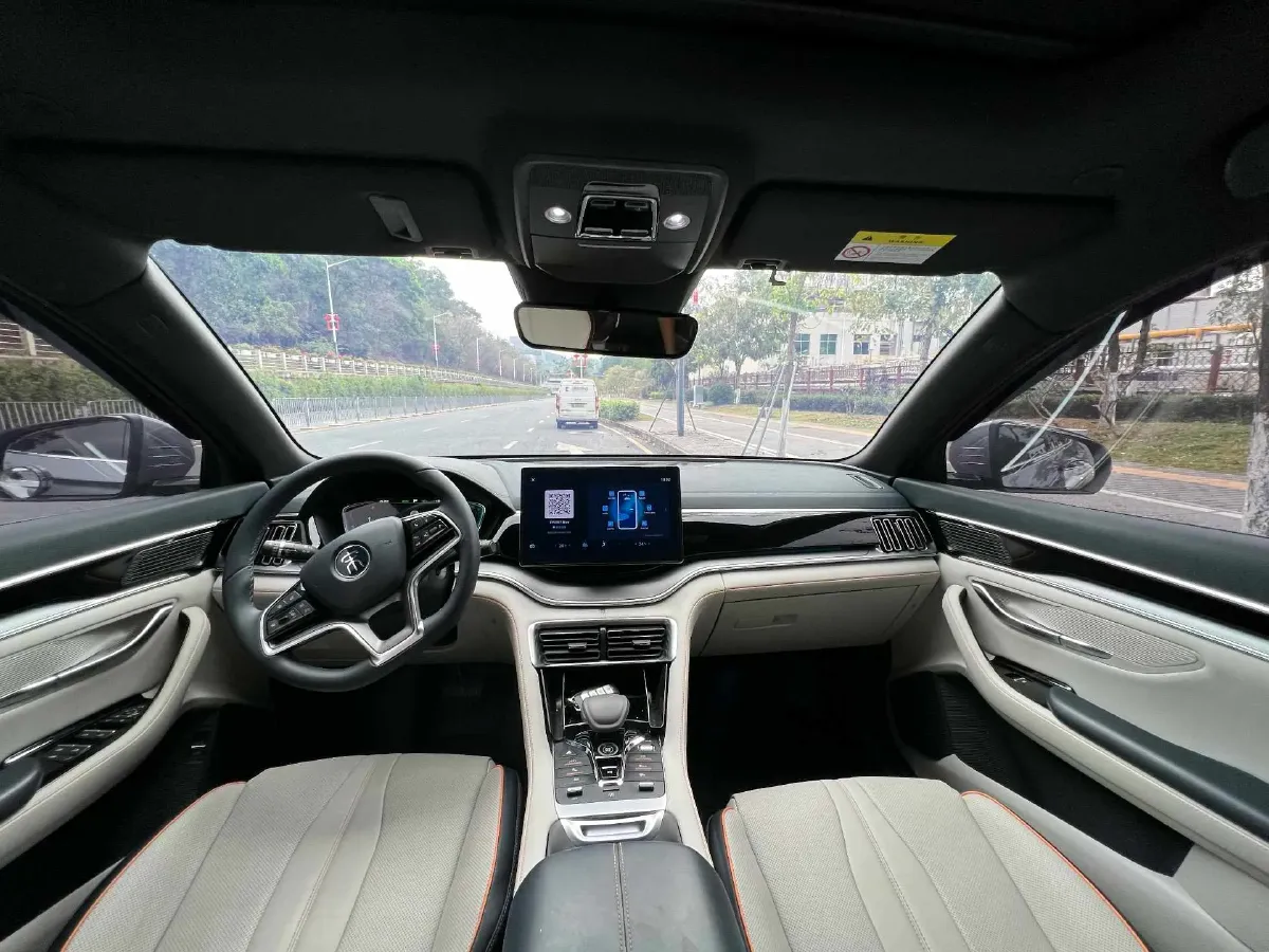 2022 Hyundai Tucson 2.0L 150HP L4 6AT Hybrid,autocango,china used car exporter,china ev exporter,chinese used car exporter,chinese used ev exporter