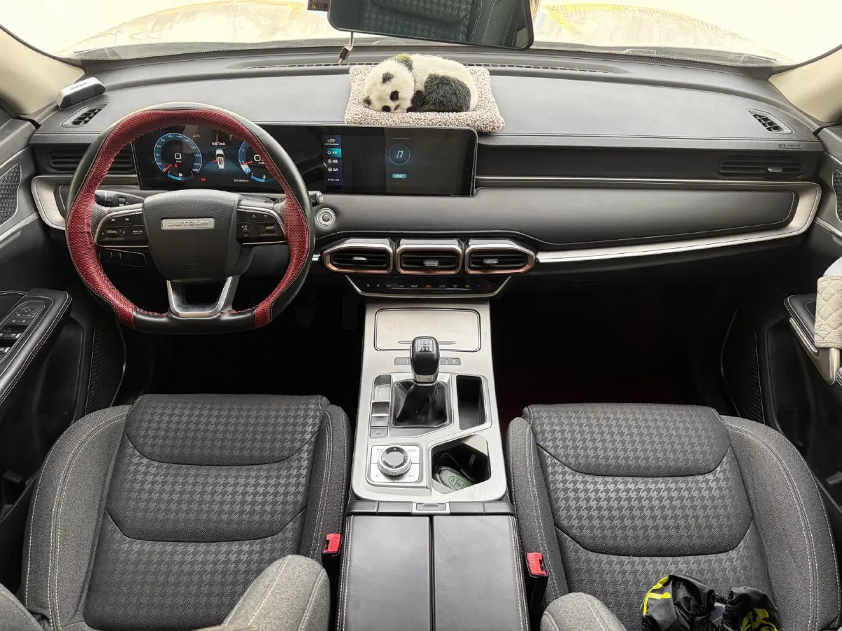 2021 Jetour X70 Plus 1.5T 156HP L4 6MT,autocango,china used car exporter,china ev exporter,chinese used car exporter,chinese used ev exporter