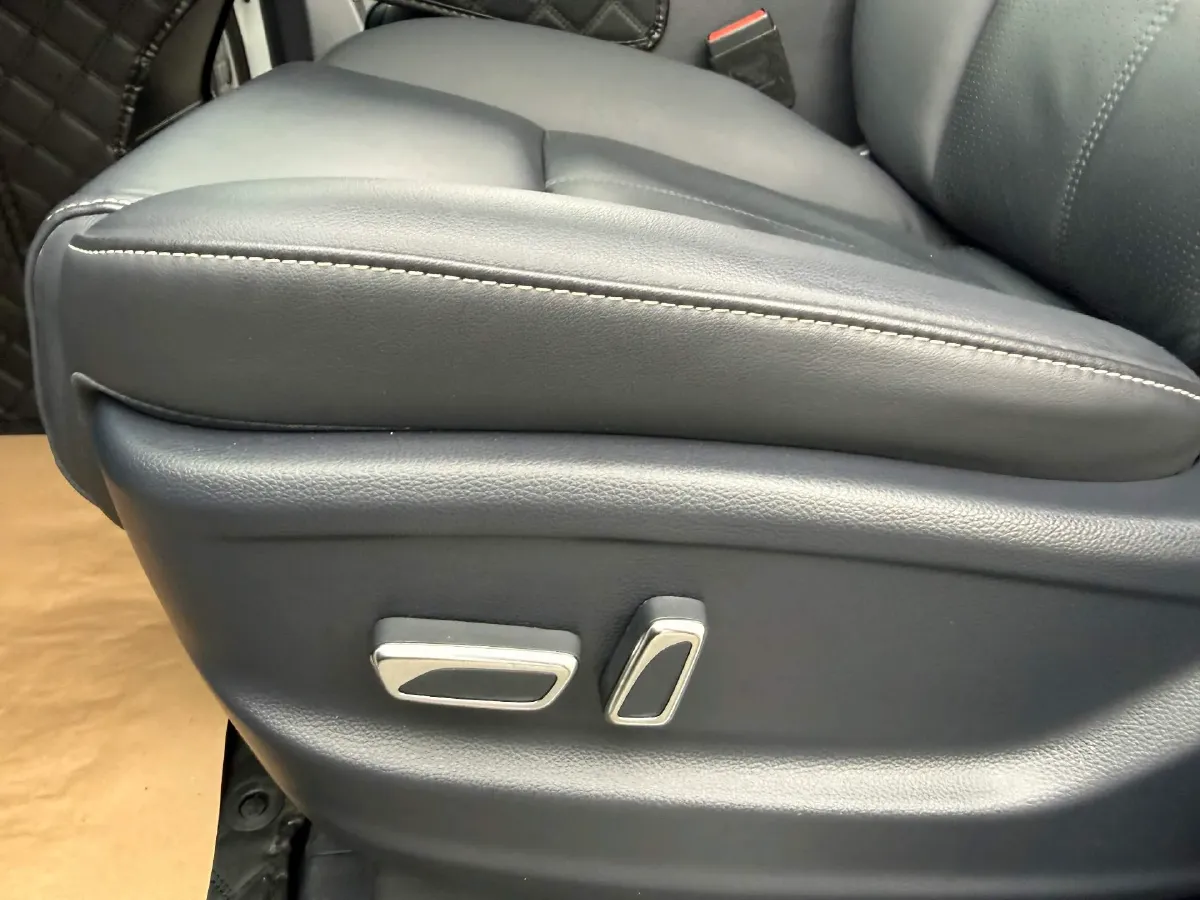 2023 GAC Trumpchi M8 2.0T 252HP L4 8AT,autocango,china used car exporter,china ev exporter,chinese used car exporter,chinese used ev exporter