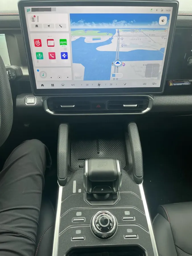 2023 Jetour Traveller 1.5T 184HP L4 7DCT,autocango,china used car exporter,china ev exporter,chinese used car exporter,chinese used ev exporter