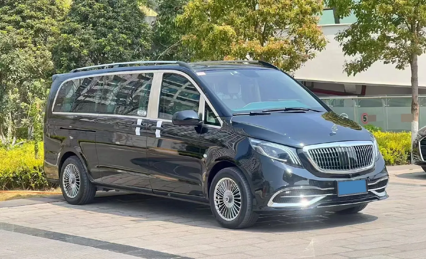 2021 Mercedes-Benz Vito 2.0T 211HP L4 9AT,autocango,china used car exporter,china ev exporter,chinese used car exporter,chinese used ev exporter