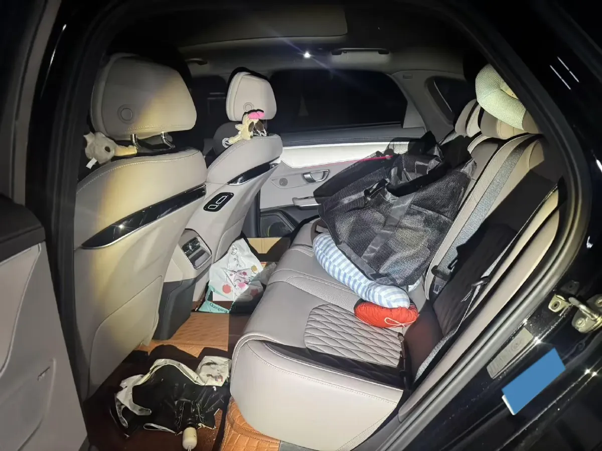 2025 BYD Han 1.5T 156HP L4 E-CVT PHEV,autocango,china used car exporter,china ev exporter,chinese used car exporter,chinese used ev exporter