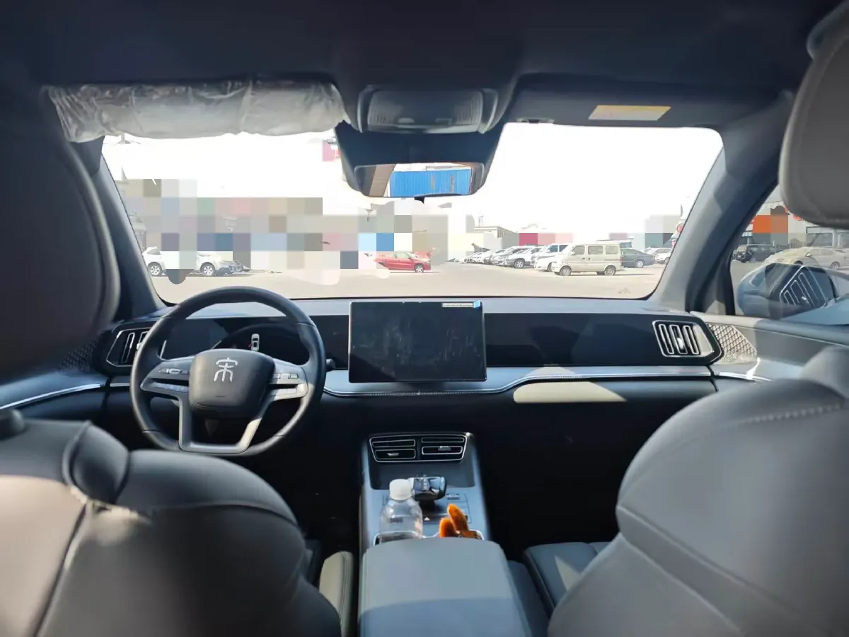 2025 MAXUS XinTu V80 2.0T 147HP L4 6AMT,autocango,china used car exporter,china ev exporter,chinese used car exporter,chinese used ev exporter