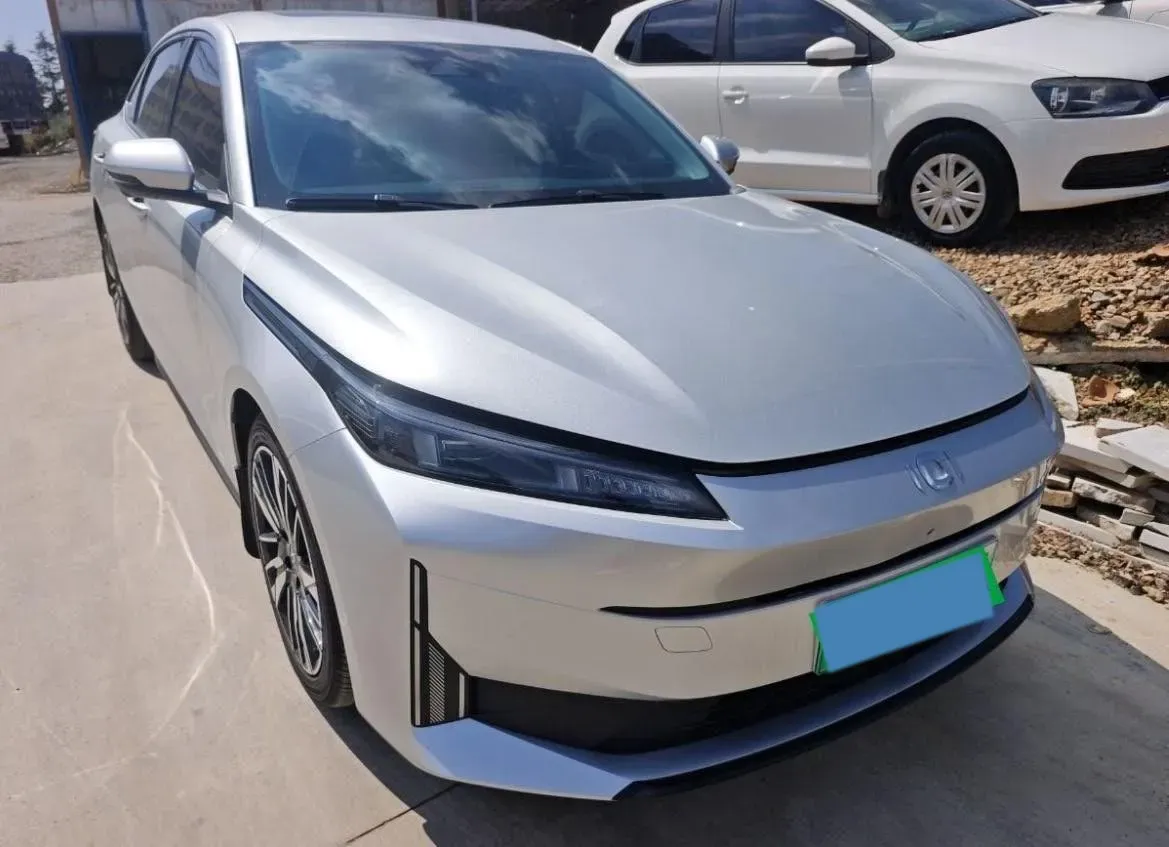 2025 ChangAn QiYuan A05 1.5L 98HP L4 E-CVT PHEV 18.4KWH,autocango,china used car exporter,china ev exporter,chinese used car exporter,chinese used ev exporter