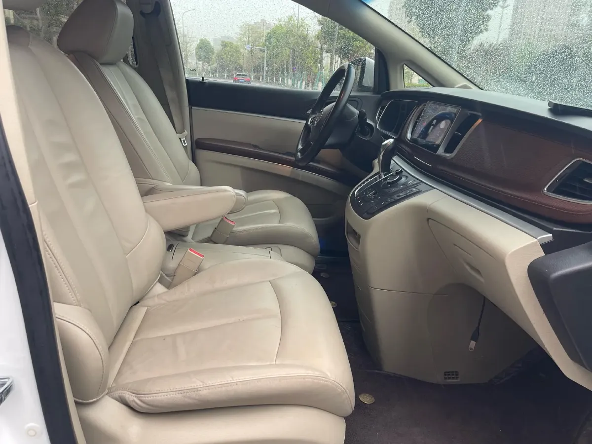 2018 Buick GL8 2.0T 260HP L4 6AT,autocango,china used car exporter,china ev exporter,chinese used car exporter,chinese used ev exporter