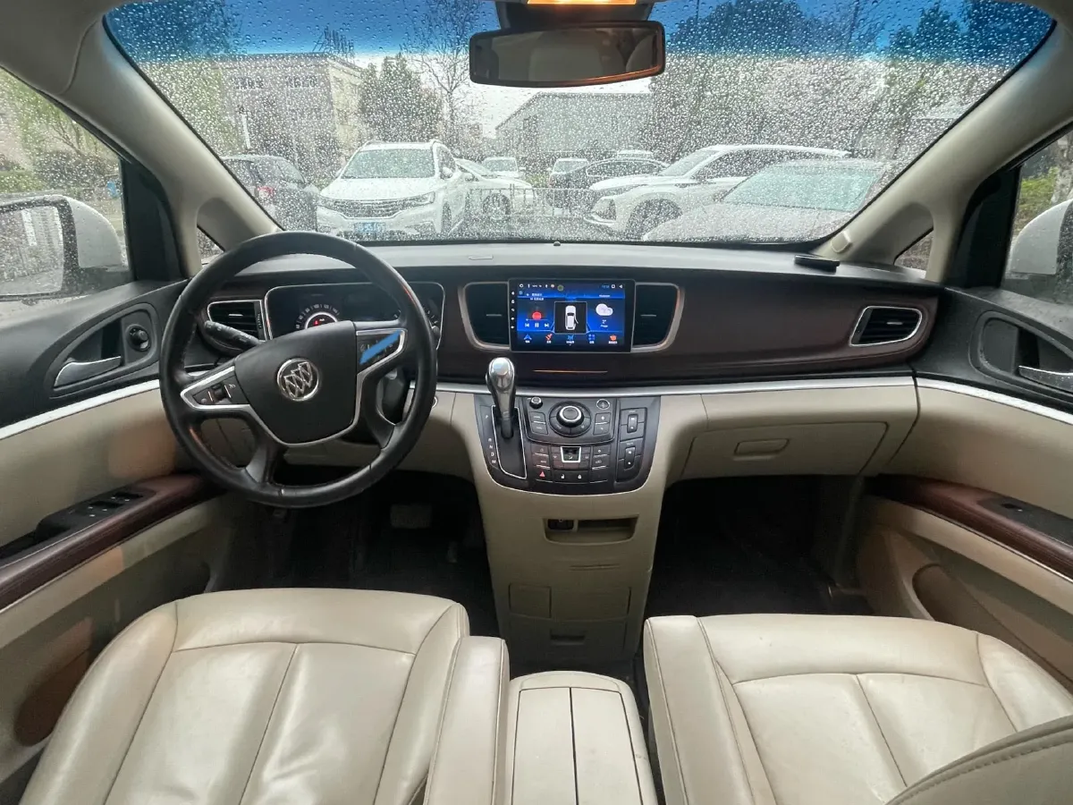 2018 Buick GL8 2.0T 260HP L4 6AT,autocango,china used car exporter,china ev exporter,chinese used car exporter,chinese used ev exporter