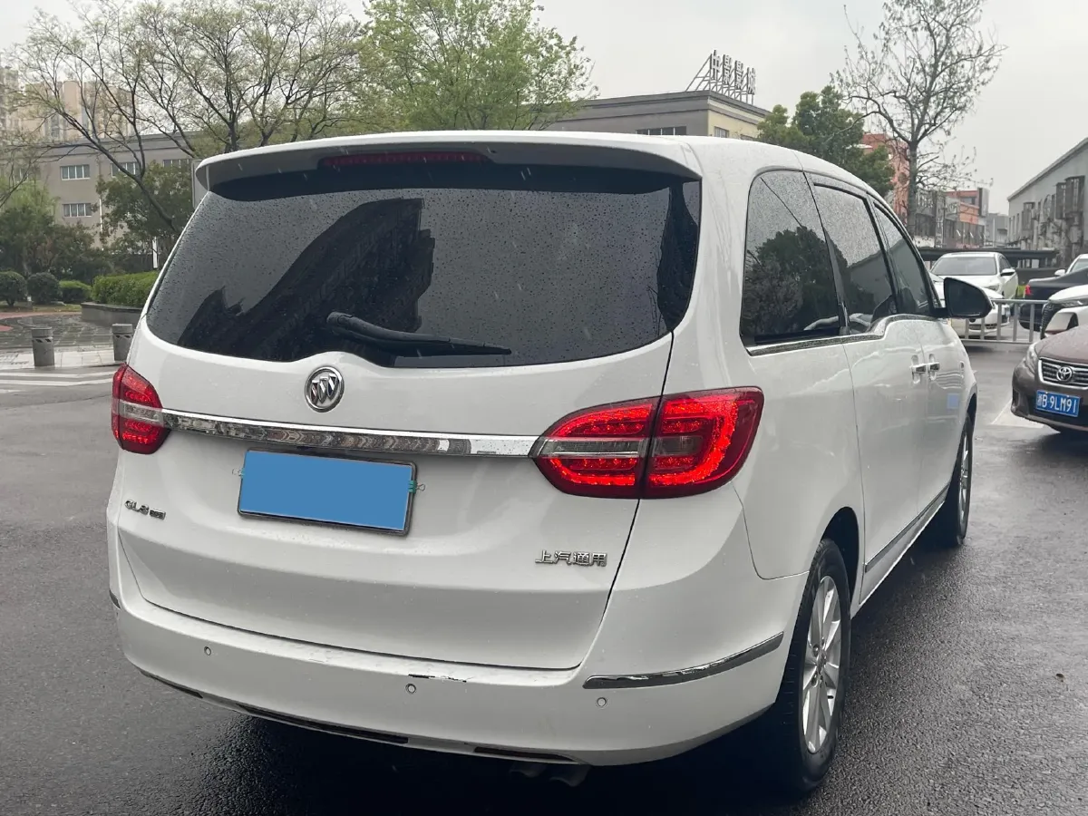 2018 Buick GL8 2.0T 260HP L4 6AT,autocango,china used car exporter,china ev exporter,chinese used car exporter,chinese used ev exporter