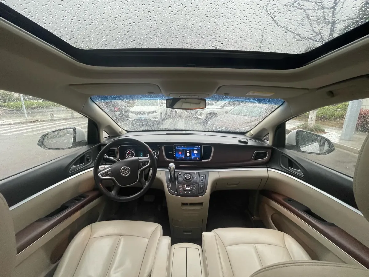 2018 Buick GL8 2.0T 260HP L4 6AT,autocango,china used car exporter,china ev exporter,chinese used car exporter,chinese used ev exporter