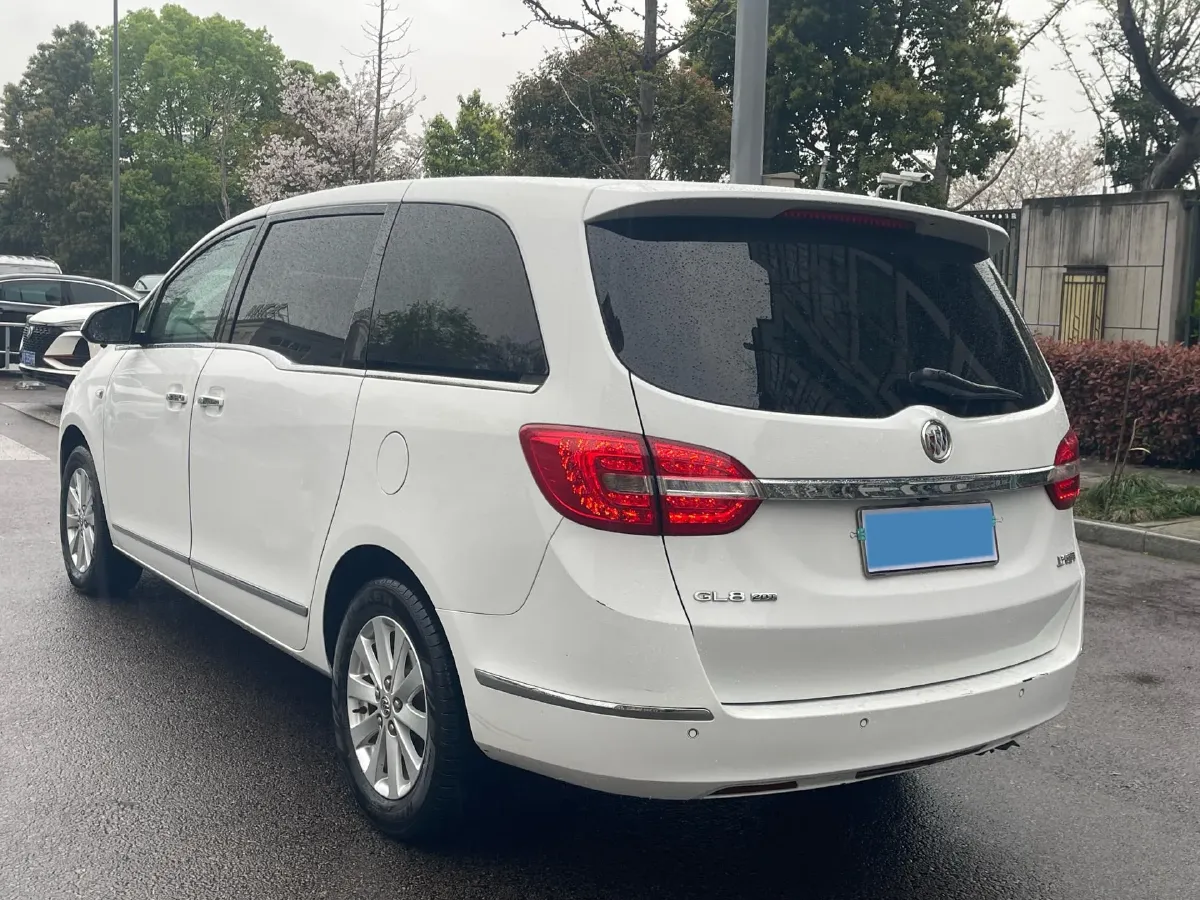 2018 Buick GL8 2.0T 260HP L4 6AT,autocango,china used car exporter,china ev exporter,chinese used car exporter,chinese used ev exporter
