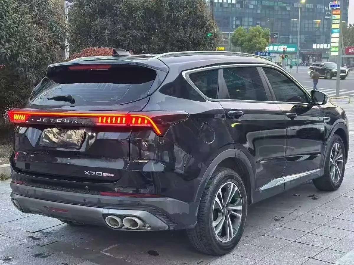 2023 ChangAn Oshan X7 Plus 1.5T 188HP L4 7DCT,autocango,china used car exporter,china ev exporter,chinese used car exporter,chinese used ev exporter