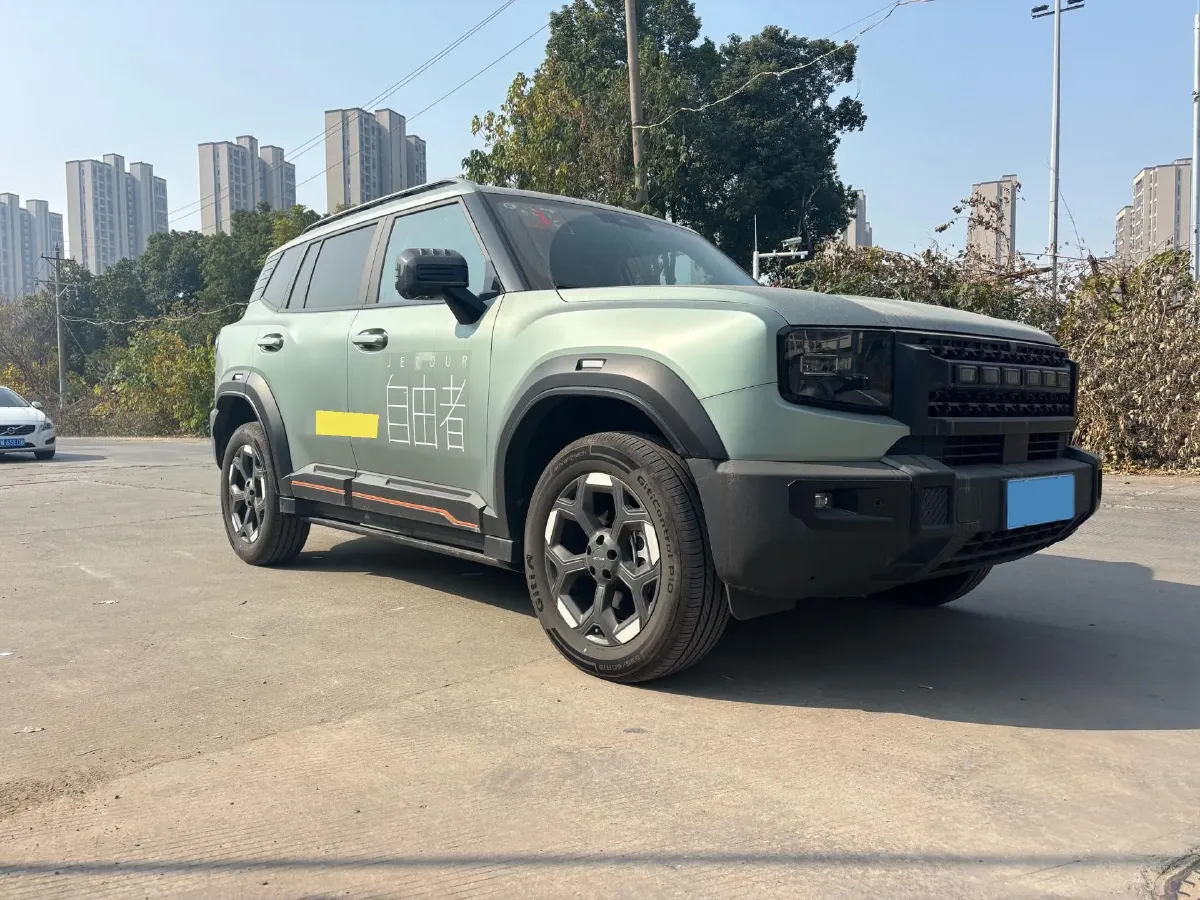 2025 Jetour Traveller 2.0T 254HP L4 7DCT,autocango,china used car exporter,china ev exporter,chinese used car exporter,chinese used ev exporter