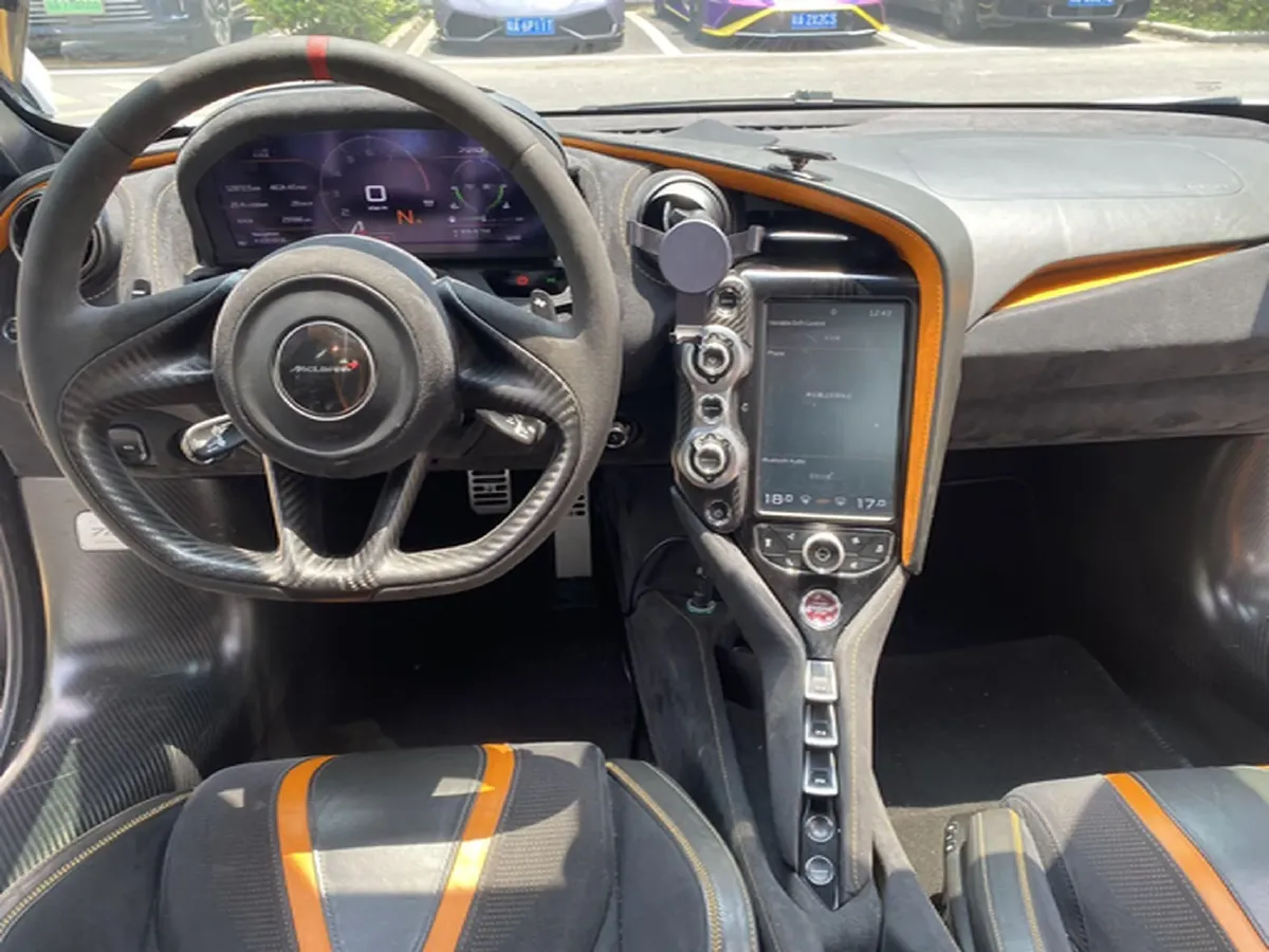 2017 McLaren 720S 4.0T 720HP V8 7DCT,autocango,china used car exporter,china ev exporter,chinese used car exporter,chinese used ev exporter