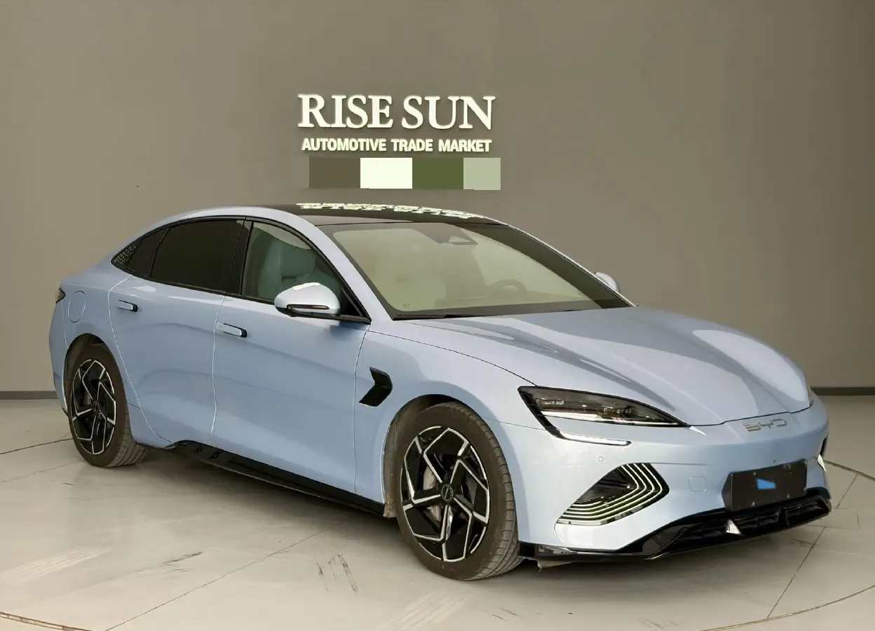 2022 AITO AITO M5 Range Extended 125HP REEV 40KWH,autocango,china used car exporter,china ev exporter,chinese used car exporter,chinese used ev exporter