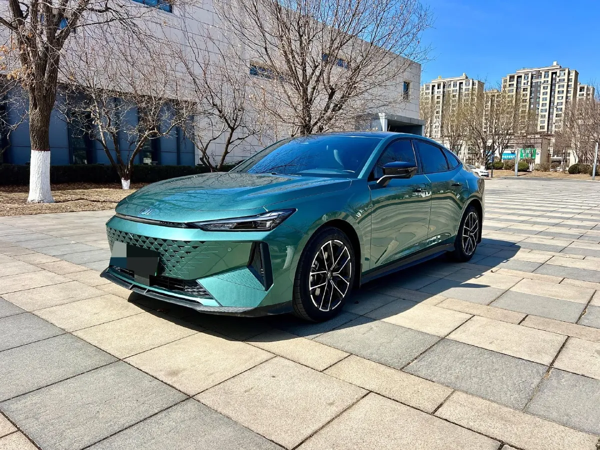 2023 MAXUS G50 1.5T 181HP L4 7DCT,autocango,china used car exporter,china ev exporter,chinese used car exporter,chinese used ev exporter