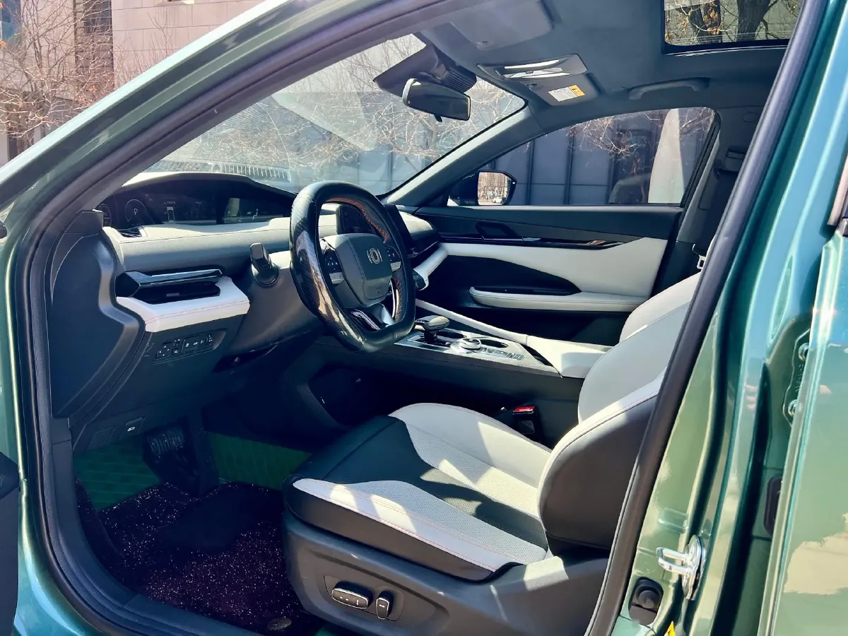 2023 MAXUS G50 1.5T 181HP L4 7DCT,autocango,china used car exporter,china ev exporter,chinese used car exporter,chinese used ev exporter