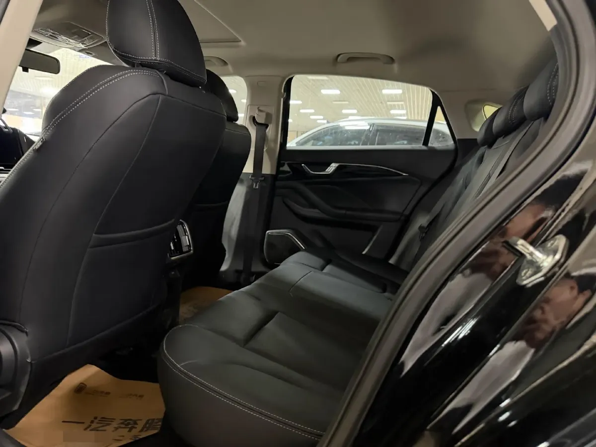 2023 MAXUS G50 1.5T 181HP L4 7DCT,autocango,china used car exporter,china ev exporter,chinese used car exporter,chinese used ev exporter