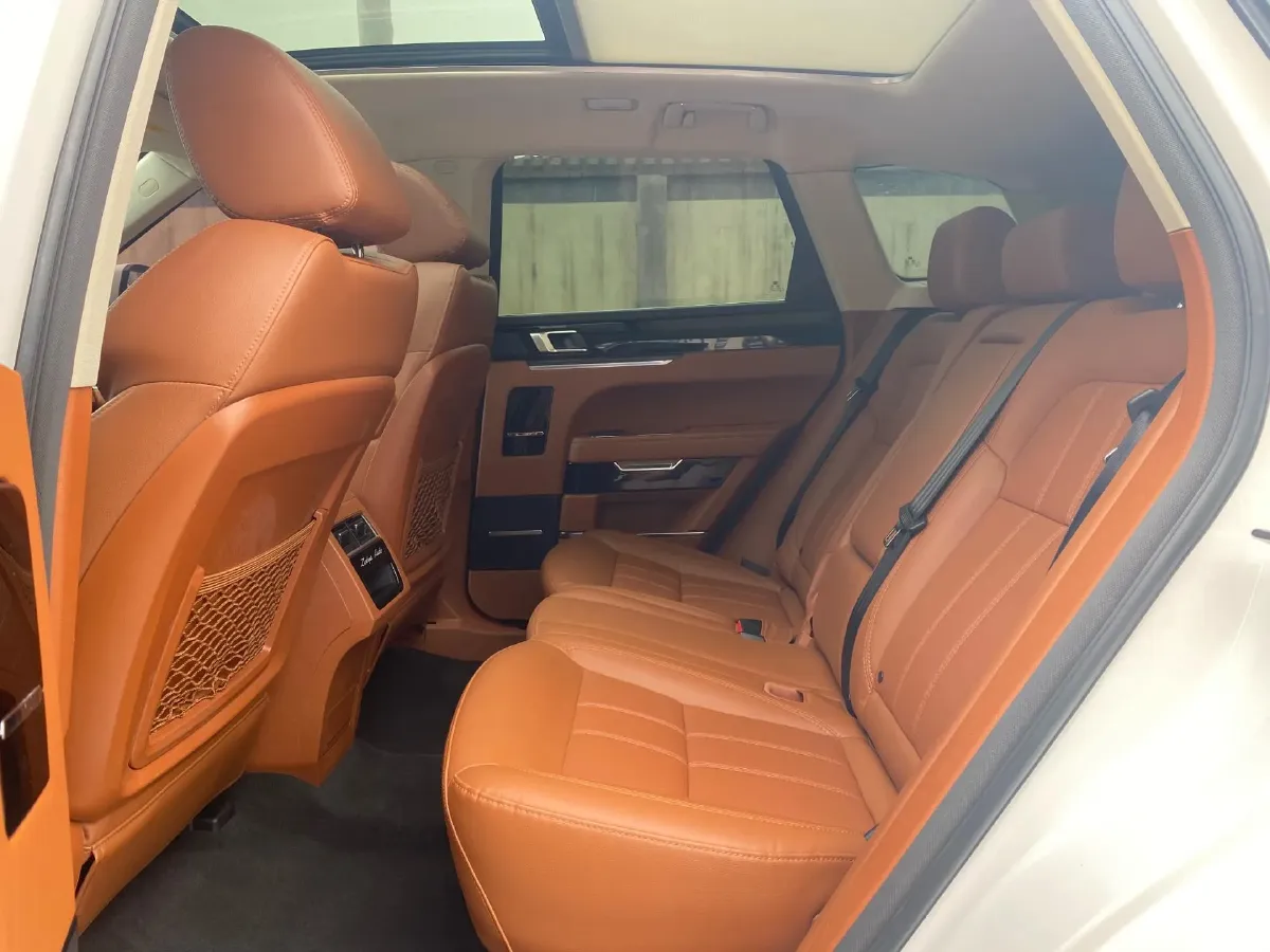 2017 Zotye T700 1.8T 177HP L4 6DCT,autocango,china used car exporter,china ev exporter,chinese used car exporter,chinese used ev exporter