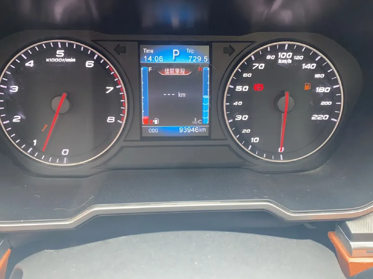 2017 Zotye T700 1.8T 177HP L4 6DCT,autocango,china used car exporter,china ev exporter,chinese used car exporter,chinese used ev exporter