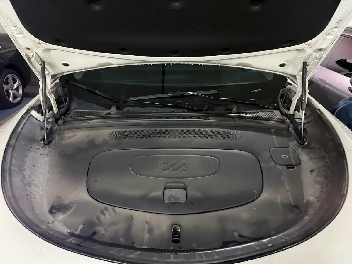 2023 IM LS6 BEV 100KWH,autocango,china used car exporter,china ev exporter,chinese used car exporter,chinese used ev exporter