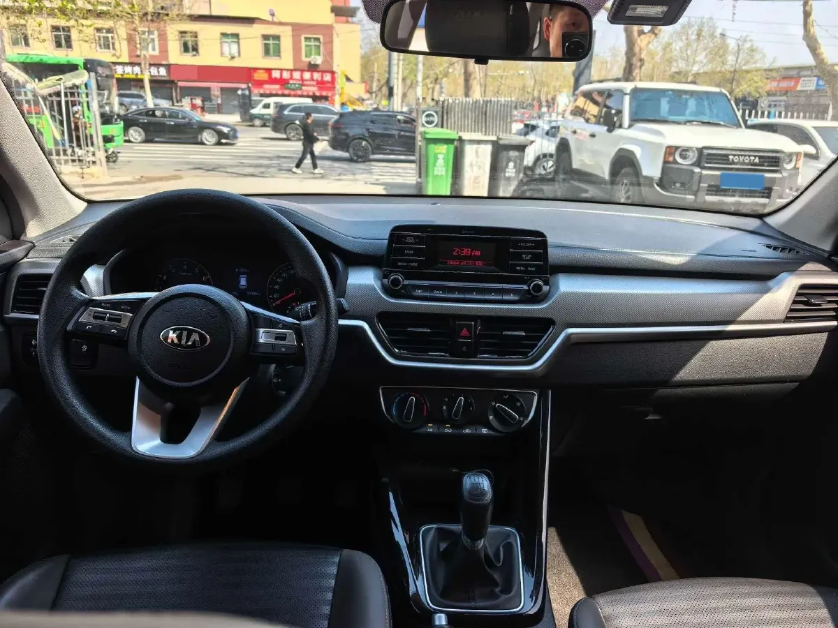 2019 Kia Sportage R 2.0L 160HP L4 6MT,autocango,china used car exporter,china ev exporter,chinese used car exporter,chinese used ev exporter