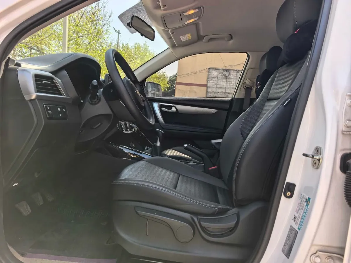 2019 Kia Sportage R 2.0L 160HP L4 6MT,autocango,china used car exporter,china ev exporter,chinese used car exporter,chinese used ev exporter