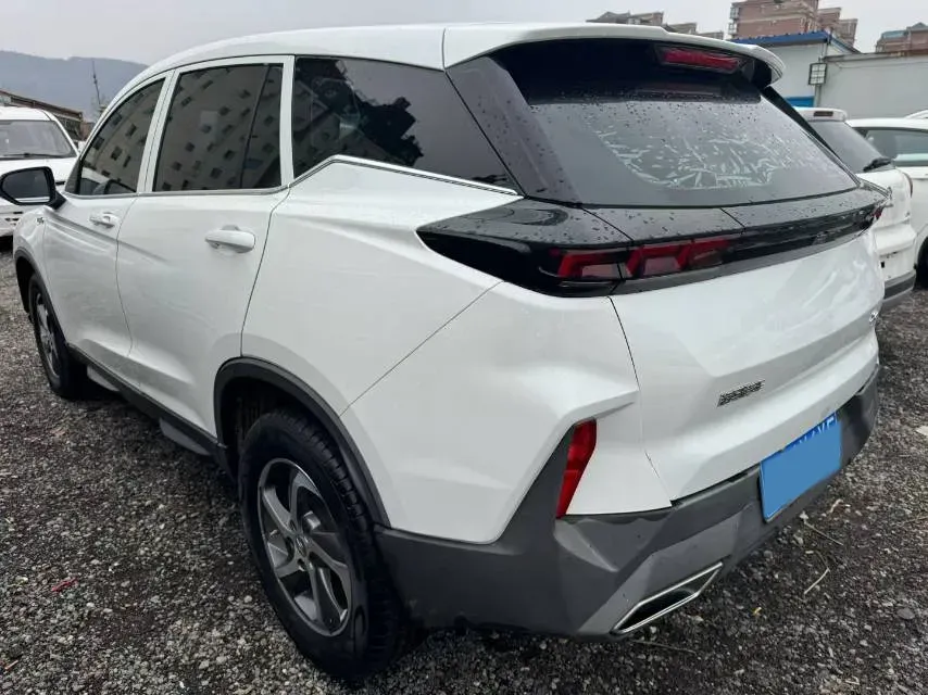 2019 HaiMa 8S 1.6T 195HP L4 6AT,autocango,china used car exporter,china ev exporter,chinese used car exporter,chinese used ev exporter