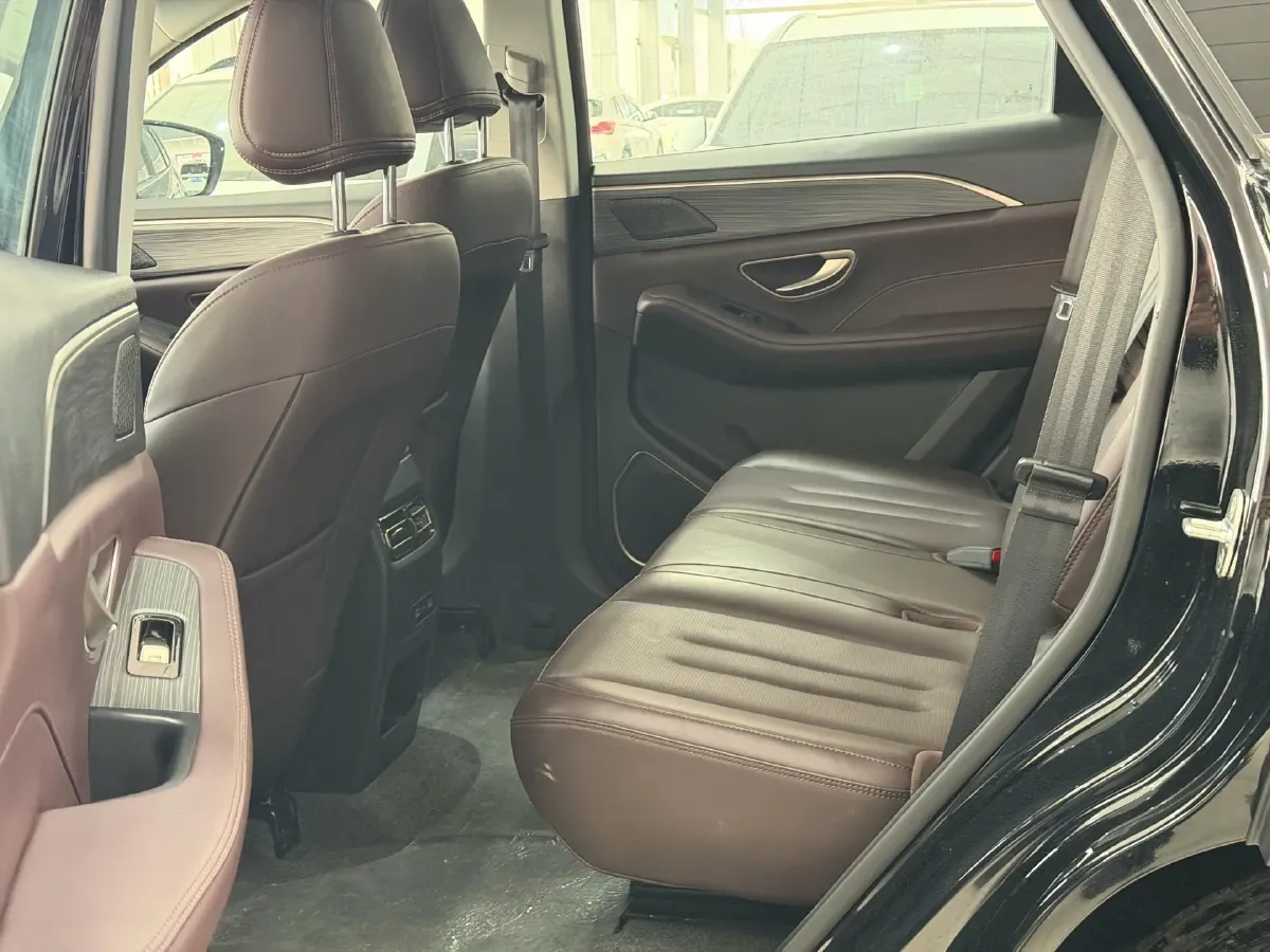 2023 Jetour X90 Plus 1.6T 197HP L4 7DCT,autocango,china used car exporter,china ev exporter,chinese used car exporter,chinese used ev exporter