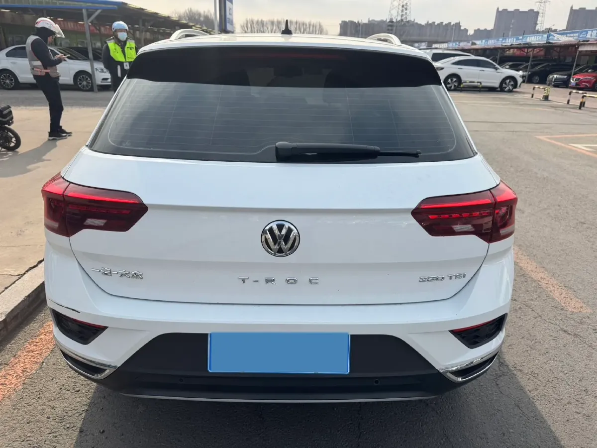 2020 Volkswagen T-Roc 1.4T 150HP L4 7DCT,autocango,china used car exporter,china ev exporter,chinese used car exporter,chinese used ev exporter