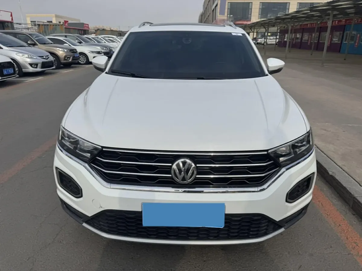 2020 Volkswagen T-Roc 1.4T 150HP L4 7DCT,autocango,china used car exporter,china ev exporter,chinese used car exporter,chinese used ev exporter