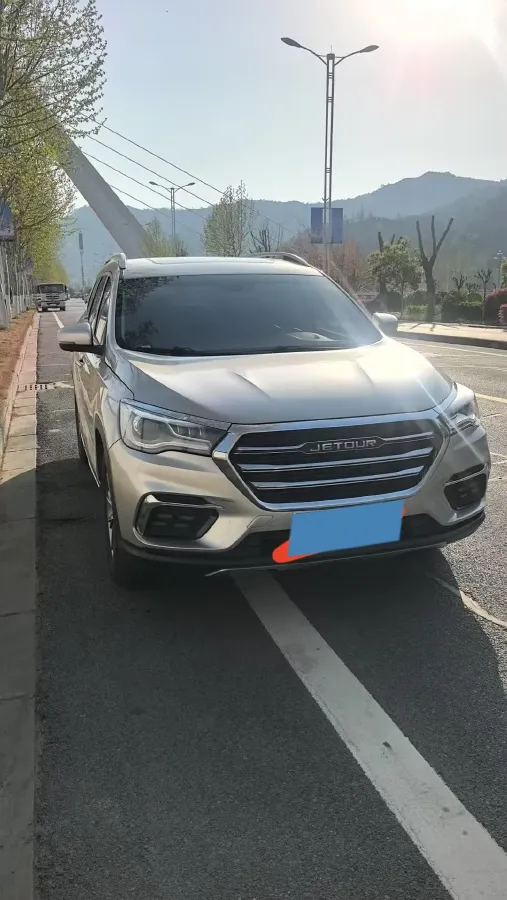 2019 Jetour X90 1.6T 197HP L4 7DCT,autocango,china used car exporter,china ev exporter,chinese used car exporter,chinese used ev exporter