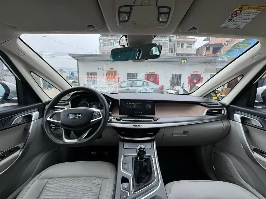 2019 Honda Envix 1.0T 122HP L3 6MT,autocango,china used car exporter,china ev exporter,chinese used car exporter,chinese used ev exporter