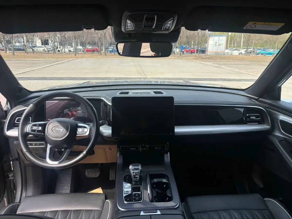 2022 GAC Trumpchi GS8 2.0T 252HP L4 8AT,autocango,china used car exporter,china ev exporter,chinese used car exporter,chinese used ev exporter