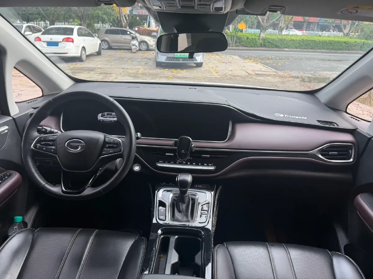 2023 GAC Trumpchi M6 1.5T 177HP L4 7DCT,autocango,china used car exporter,china ev exporter,chinese used car exporter,chinese used ev exporter