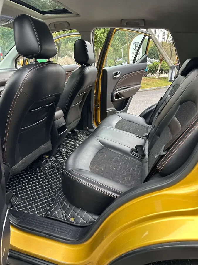 2017 GAC Trumpchi GS3 1.3T 137HP L4 6AT,autocango,china used car exporter,china ev exporter,chinese used car exporter,chinese used ev exporter