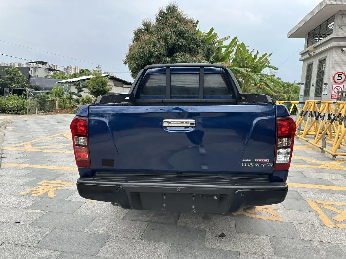 2020 Isuzu LingTuo 2.5T 150HP L4 6MT,autocango,china used car exporter,china ev exporter,chinese used car exporter,chinese used ev exporter