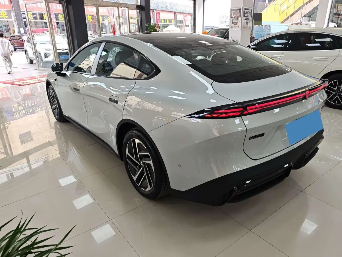 2026 Deepal L06 BEV,autocango,china used car exporter,china ev exporter,chinese used car exporter,chinese used ev exporter