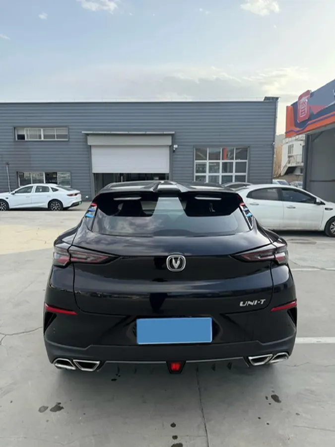 2020 ChangAn UNI-T 1.5T 180HP L4 7DCT,autocango,china used car exporter,china ev exporter,chinese used car exporter,chinese used ev exporter