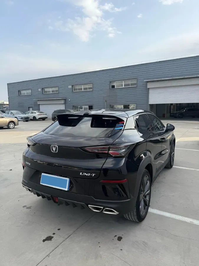 2020 ChangAn UNI-T 1.5T 180HP L4 7DCT,autocango,china used car exporter,china ev exporter,chinese used car exporter,chinese used ev exporter