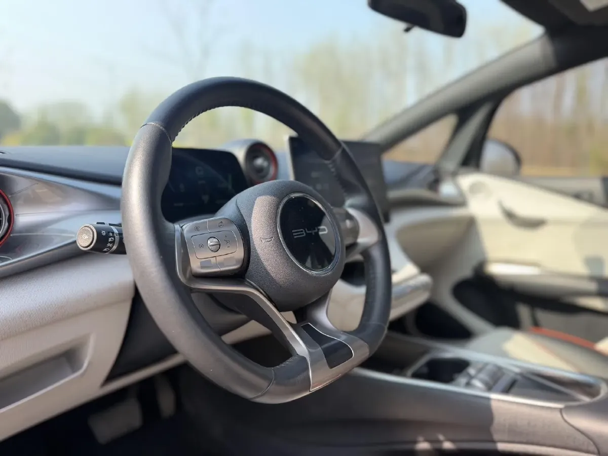 2021 Ford Escort 1.5L 122HP L3 6AT,autocango,china used car exporter,china ev exporter,chinese used car exporter,chinese used ev exporter