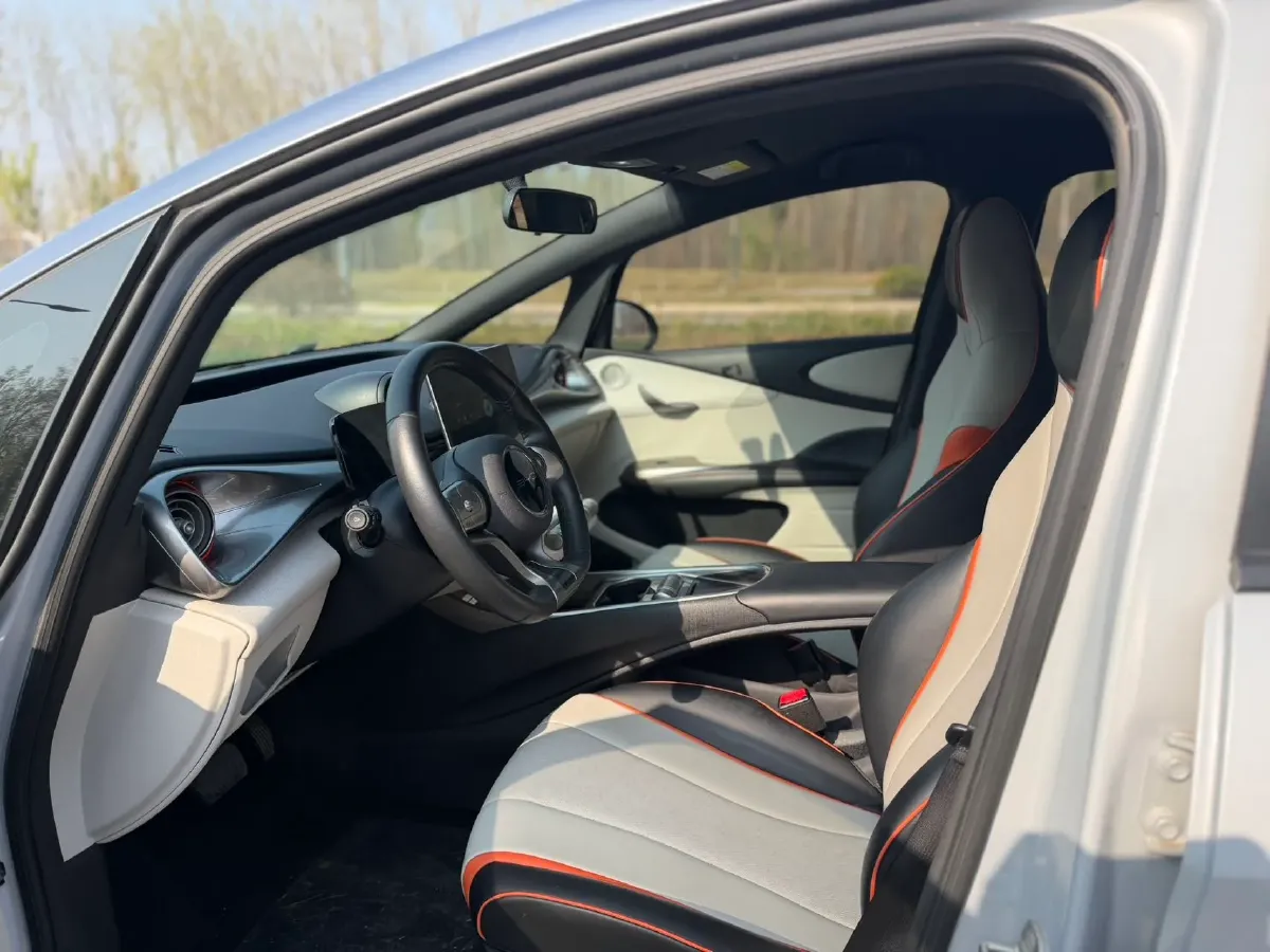 2021 Ford Escort 1.5L 122HP L3 6AT,autocango,china used car exporter,china ev exporter,chinese used car exporter,chinese used ev exporter