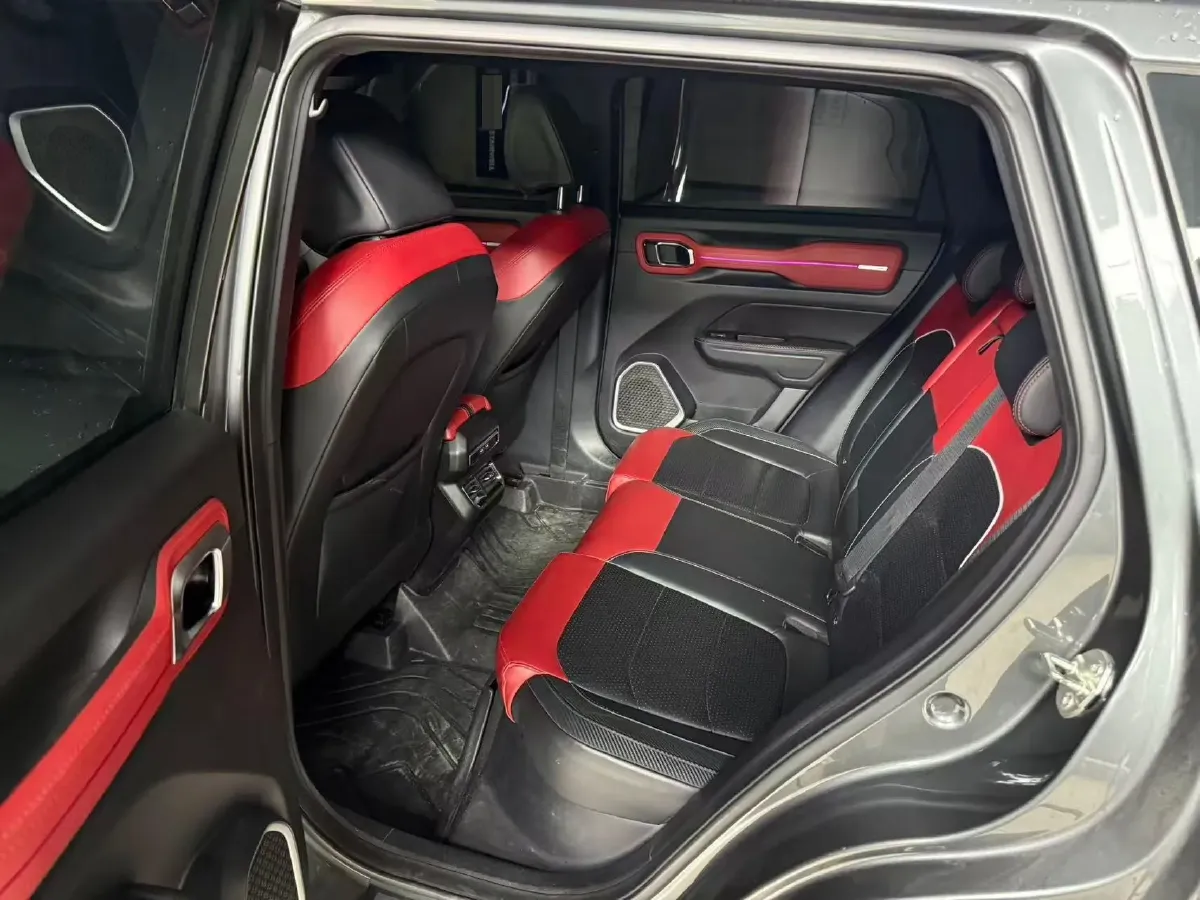 2020 Geely ICON 1.5T 177HP L3 7DCT,autocango,china used car exporter,china ev exporter,chinese used car exporter,chinese used ev exporter