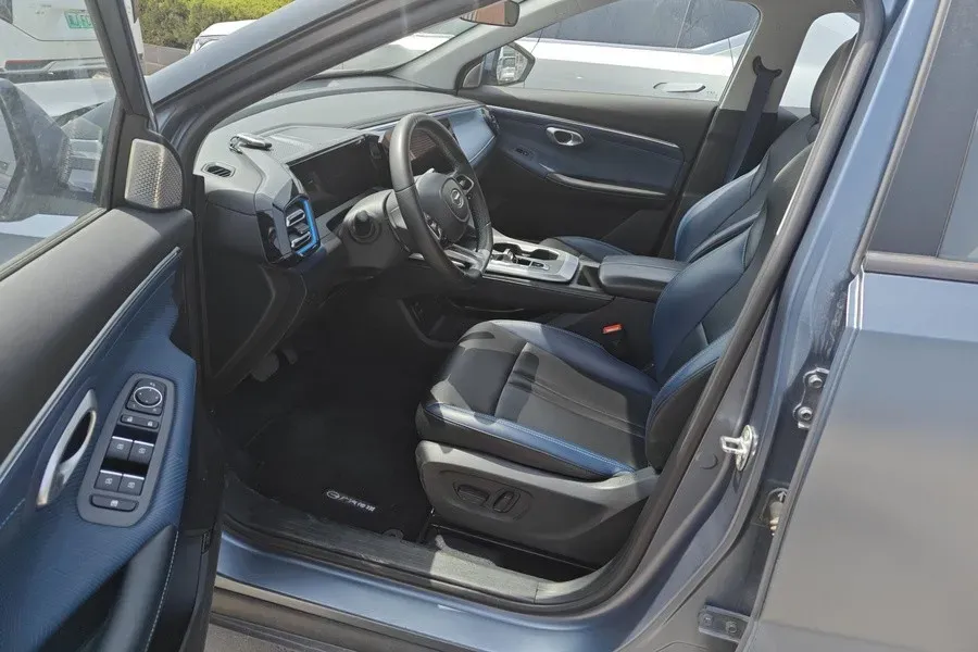 2023 GAC Trumpchi GS3 1.5T 177HP L4 7DCT,autocango,china used car exporter,china ev exporter,chinese used car exporter,chinese used ev exporter