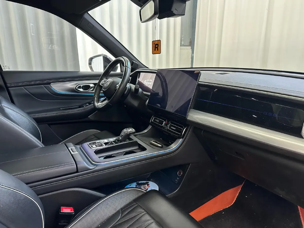 2022 GAC Trumpchi GS8 2.0T 252HP L4 8AT,autocango,china used car exporter,china ev exporter,chinese used car exporter,chinese used ev exporter