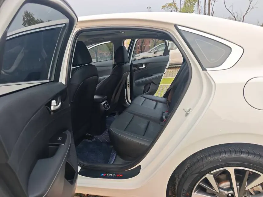 2021 Kia K3 1.5L 115HP L4 CVT,autocango,china used car exporter,china ev exporter,chinese used car exporter,chinese used ev exporter