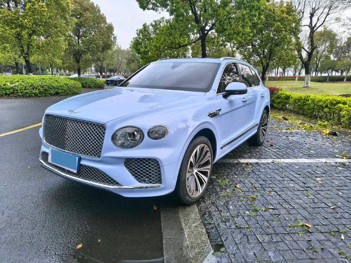 2021 Bentley Bentayga 4.0T 550HP V8 8AT,autocango,china used car exporter,china ev exporter,chinese used car exporter,chinese used ev exporter