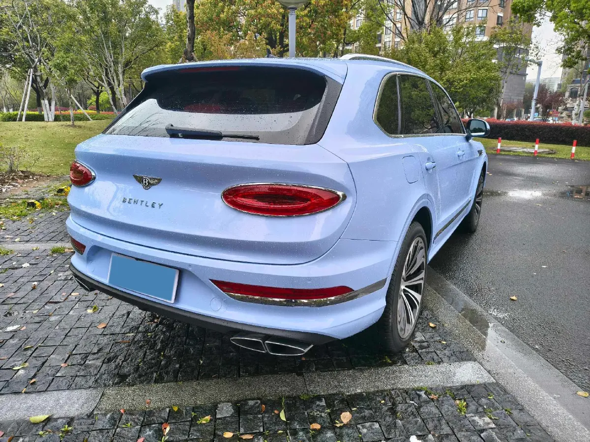 2021 Bentley Bentayga 4.0T 550HP V8 8AT,autocango,china used car exporter,china ev exporter,chinese used car exporter,chinese used ev exporter